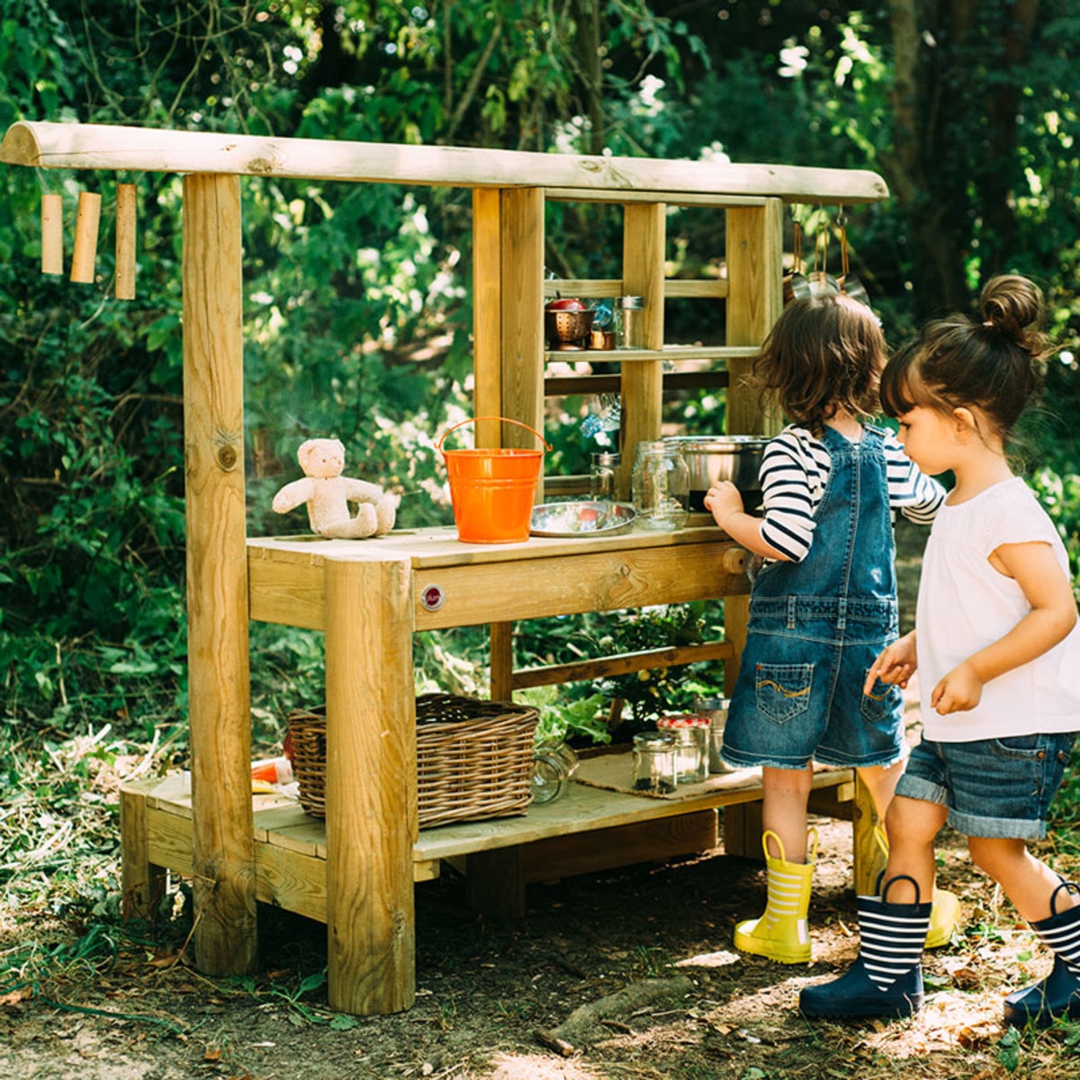 Plum Discovery Mud Pie Kitchen (3+ Years)