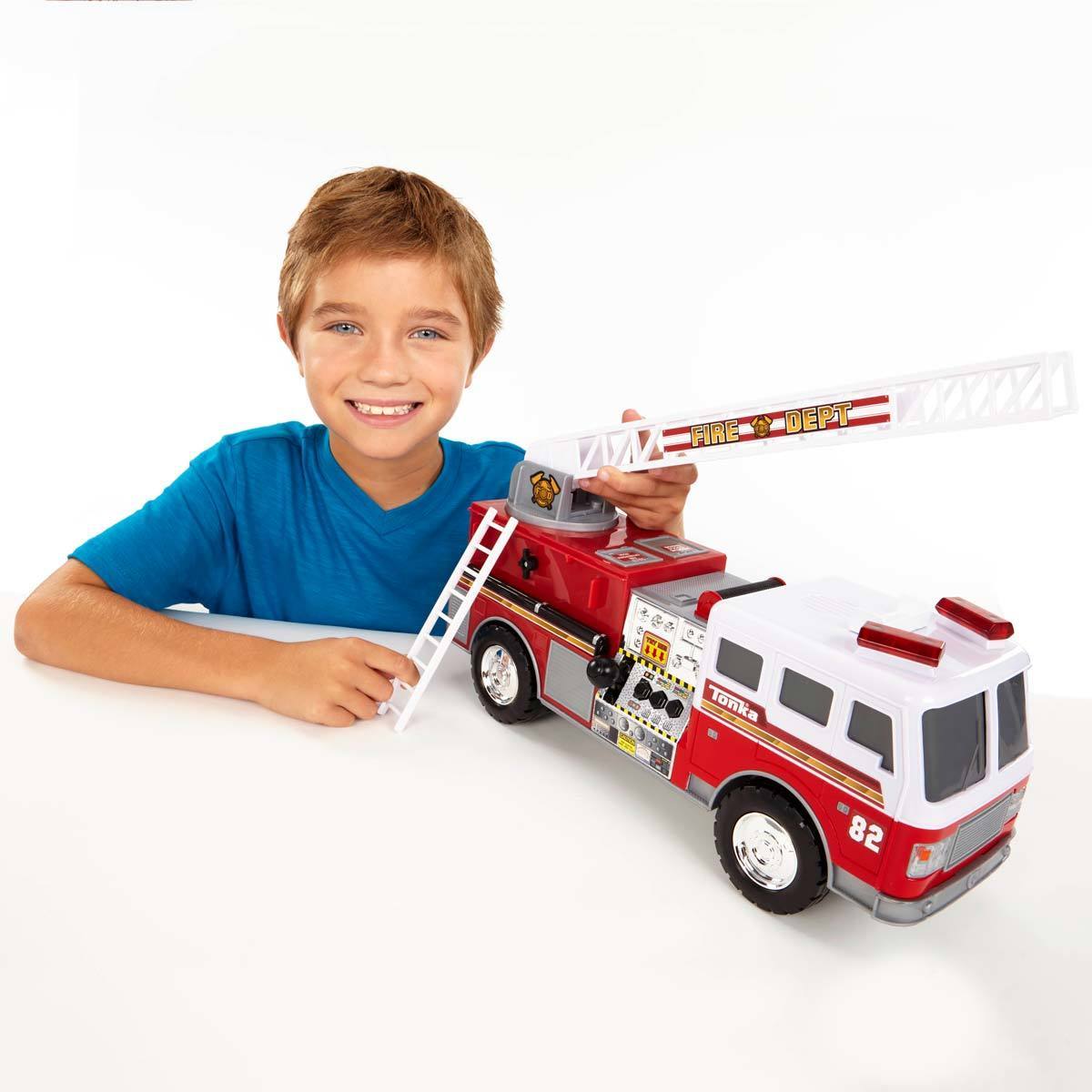 6.5 Inch (16.5cm) Tonka Mighty Motorised  - Fire Engine (3+ Years)