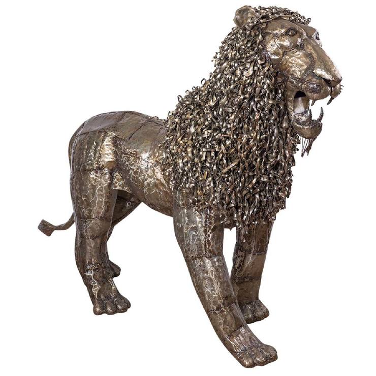 Pangea 4ft 4" (135 cm) Lion Ornamental Metal Structure - Life Size