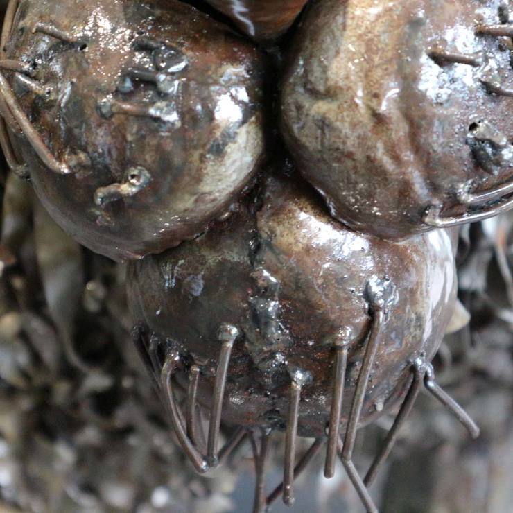 Pangea 4ft 4" (135 cm) Lion Ornamental Metal Structure - Life Size